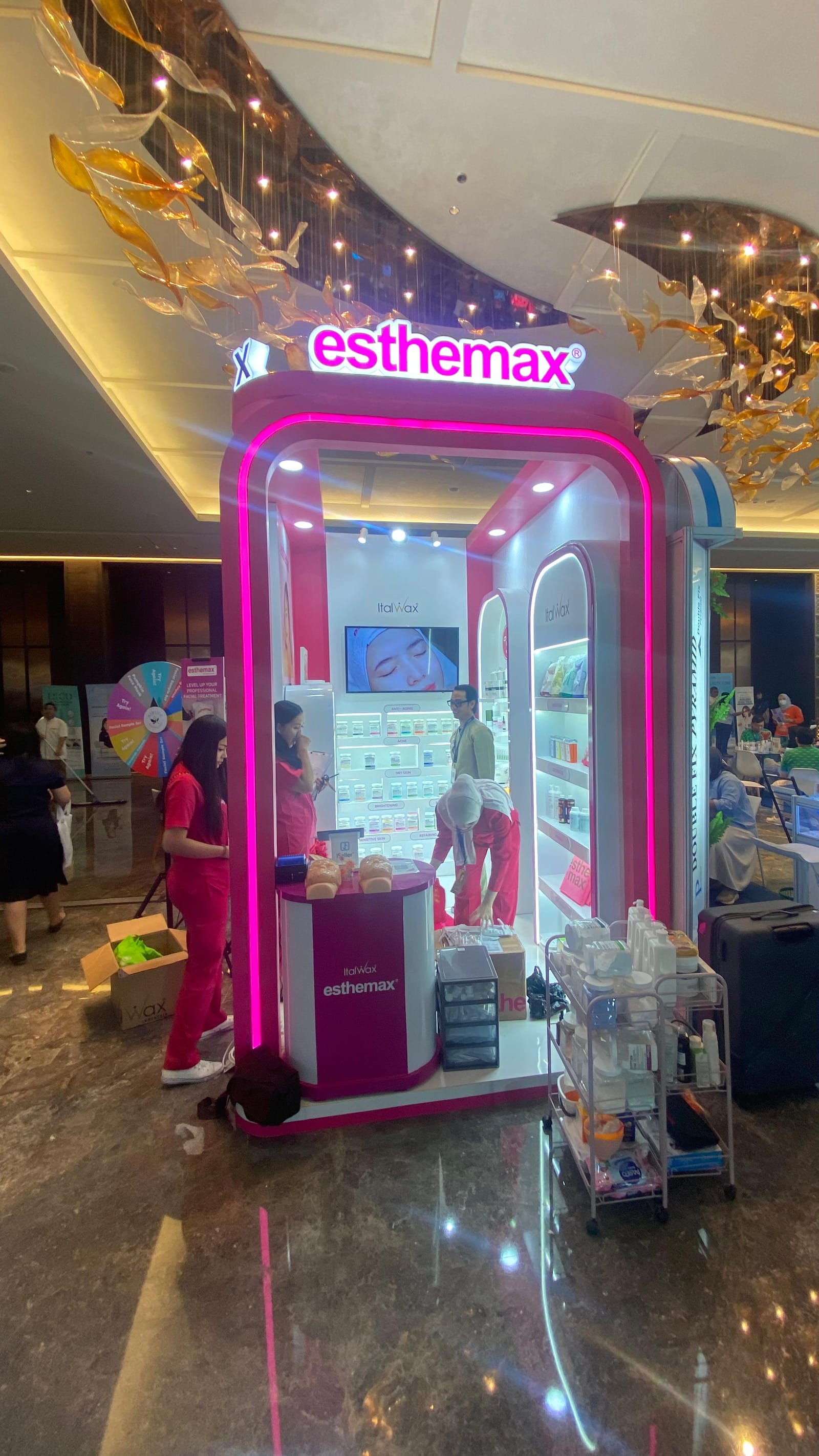 Booth Esthemax X Italwax - CESWAM SEMARANG, foto 4