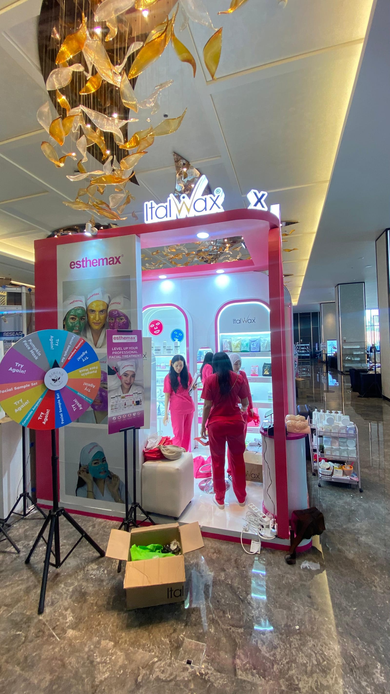 Booth Esthemax X Italwax - CESWAM SEMARANG, foto 5