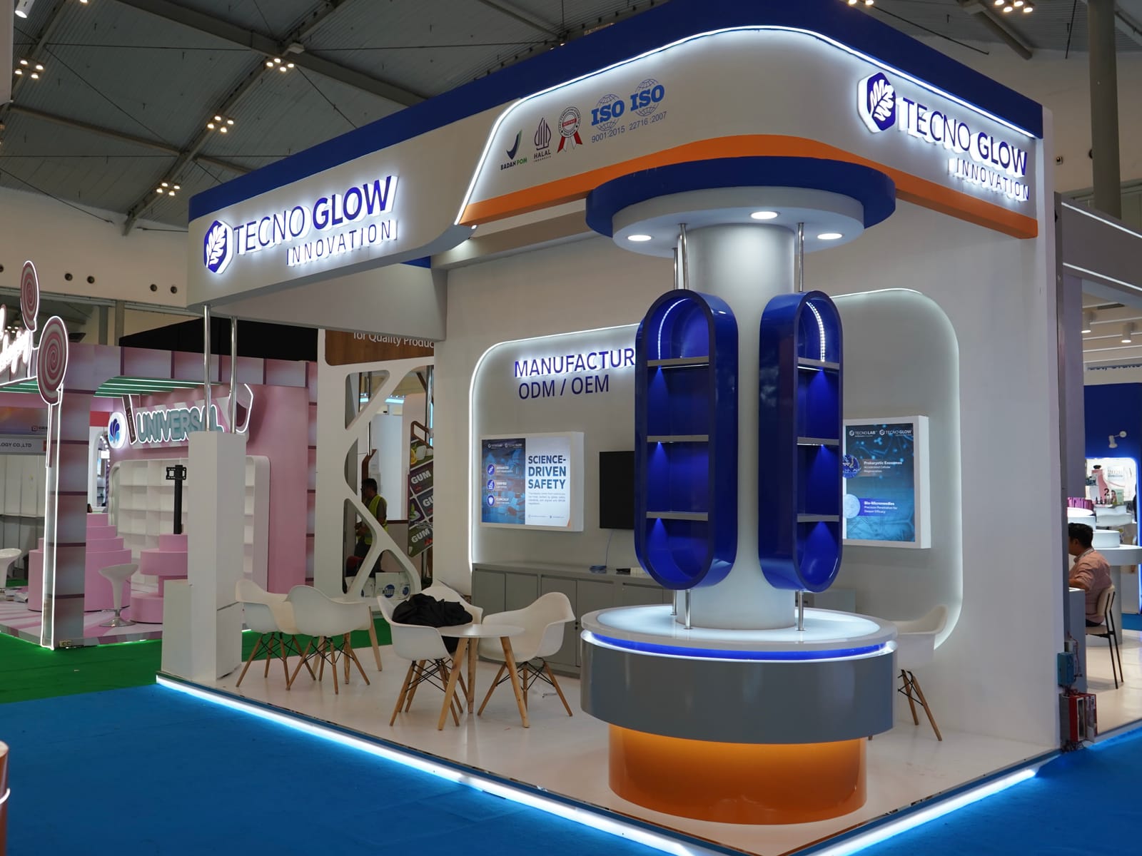 Booth Tecno Glow - CBI 2025 oleh Arta Exhibition