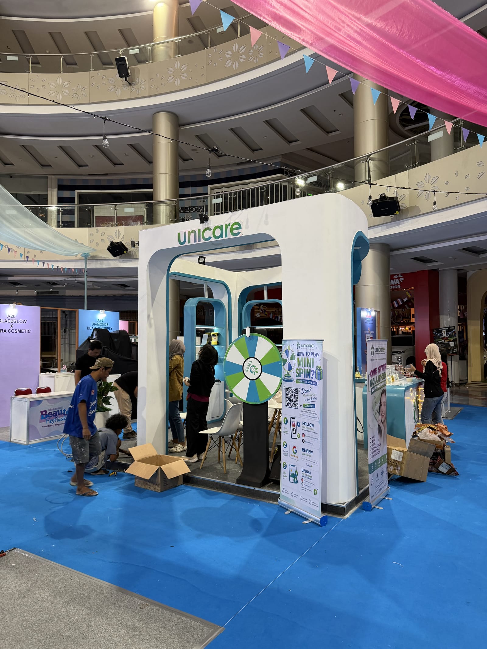 Booth Unicare - MAKASSAR BEAUTY FESTIVAL oleh Arta Exhibition
