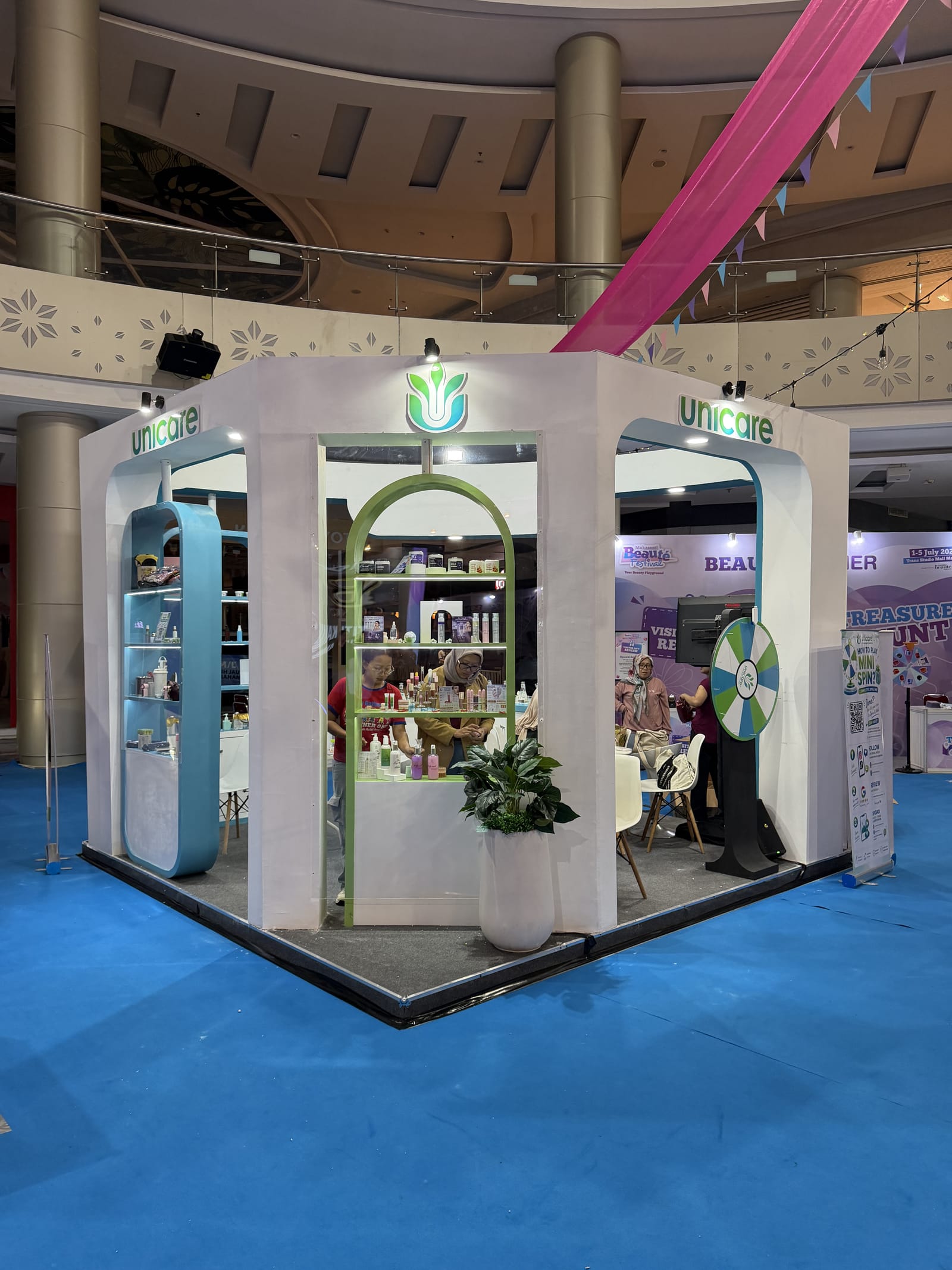 Booth Unicare - MAKASSAR BEAUTY FESTIVAL, foto 2